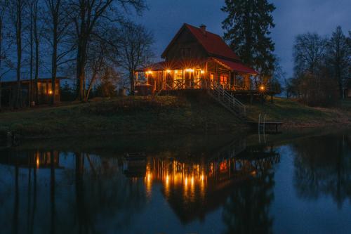 Brīvdienu māja Straumēni