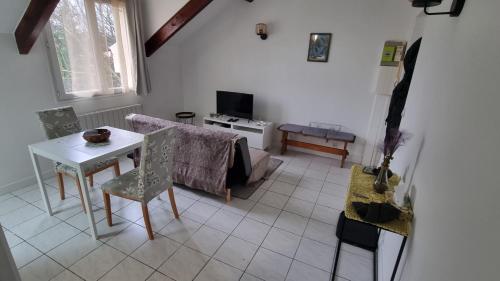 Appartement à Villiers-Bel, à seulement 30 minutes du Stade de France et proche de la Gare. - Location saisonnière - Villiers-le-Bel