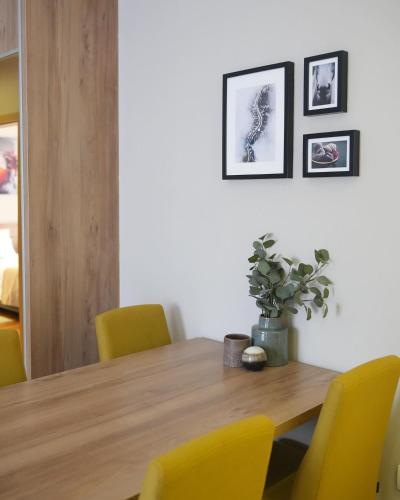 Hotel Mons - image 2