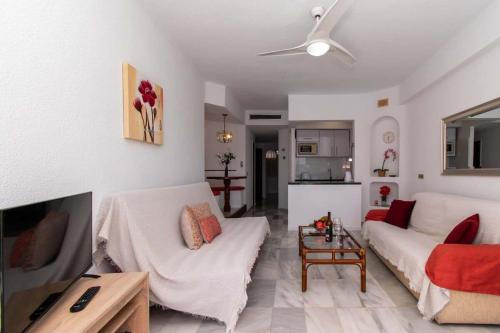 Club Atlantis 35 - One Bed - image 11