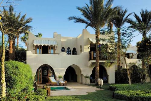 Beautiful villa at Four Seasons, Al-Ghurdaqah 2