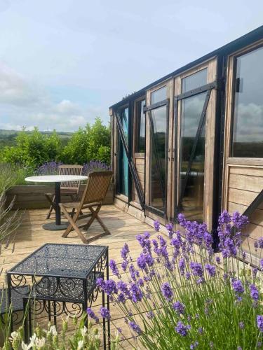 Swallowfield Glamping-Station Master - Hotel - Yeovil