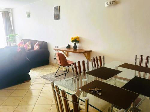 Einrichtungen, Milimani apartments10 in Nakuru