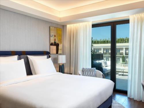 548040988 Athens Capital Center Hotel - MGallery Collection