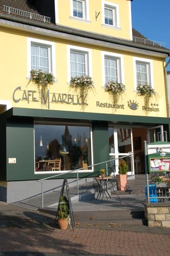 Entrance, Hotel-Ferienwohnungen Cafe Maarblick in Schalkenmehren