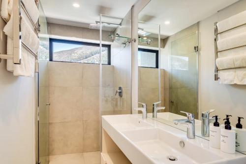 Belle Vue Penthouse - image 12