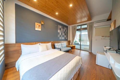 필드 트레일 B&B