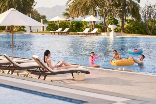 Nha Trang Marriott Resort & Spa, Hon Tre Island