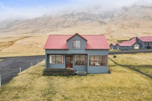 Exterior view, Guesthouse Rauðafell in Skogarfoss