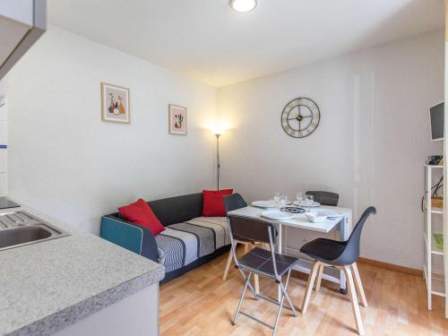 Apartment image 10