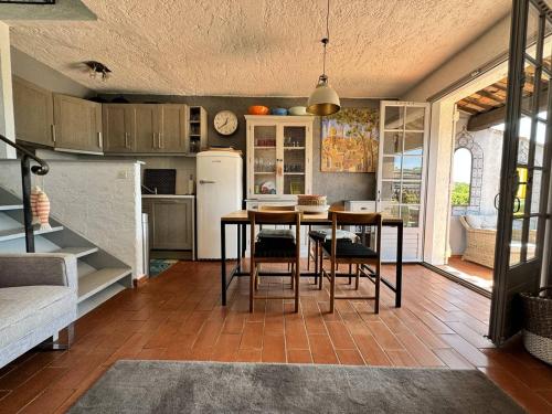 Mas 2 chambres avec vue mer, piscine, Wi-Fi - FR-1-726-10 in La Croix-Valmer