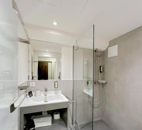 Hotel Elefant - image 11