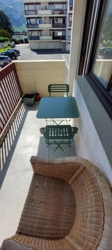 Appartement au calme avec balcon proche Genève