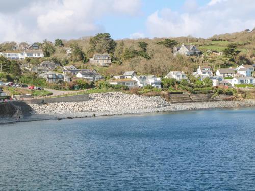 Seaview Coverack - image 2