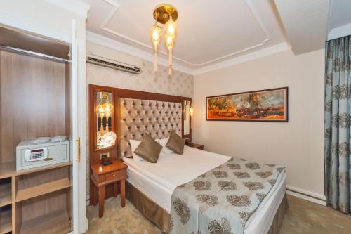 The Empress Theodora Hotel Room Type - Standard  Room
