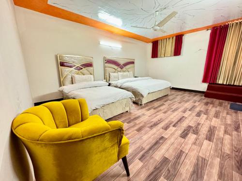 Decent Lodge Guest House - image 11