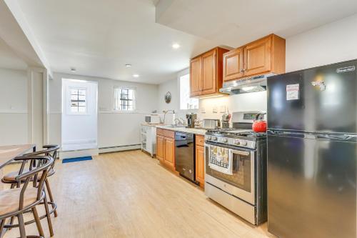 Milford Vacation Rental about 1 Block to Beach! in Milford, USA