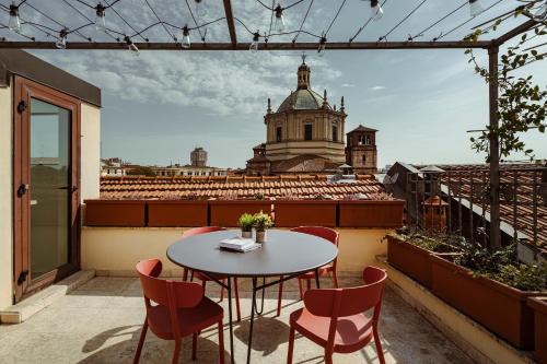 Easylife - Suite in Colonne San Lorenzo Milano near Sant'Eustorgio