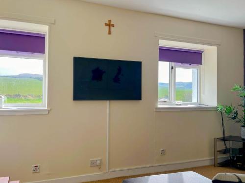 Kilchrist Castle Cottages - image 10