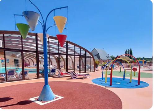 Mobile-home Camping 4 etoiles bord de mer in Ouistreham