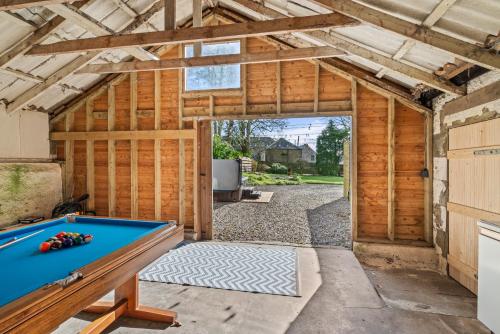 The Farmhouse - Countryside Escape with Hot Tub