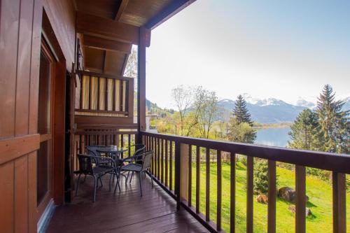 Lake and Mountain View Zell am See