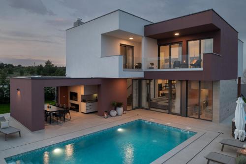 Villa with Private Pool