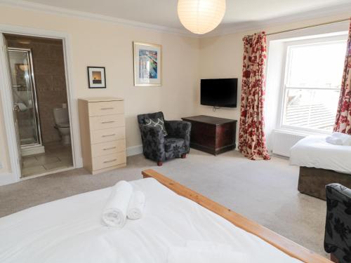 Jubilee House - image 12