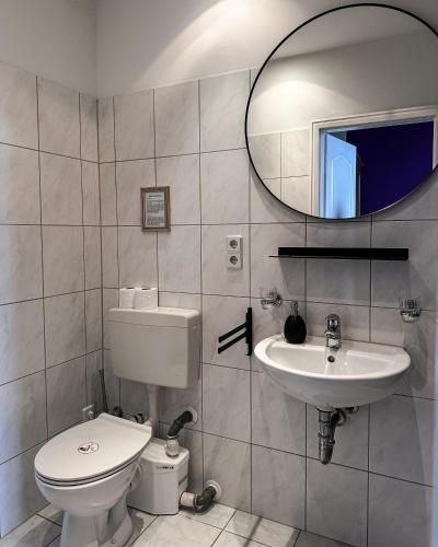 Double Room with Private Bathroom image 10