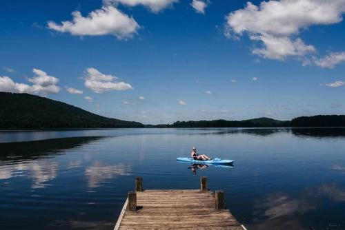 The Lucky Lodge at Lake Guntersville - Mountain Lakes