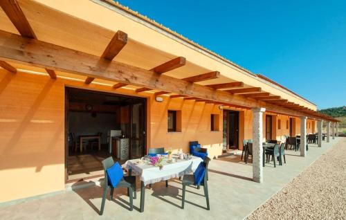 Lofts with private outdoor area and swimming-pool in Badesi, Badesi (foto 8)