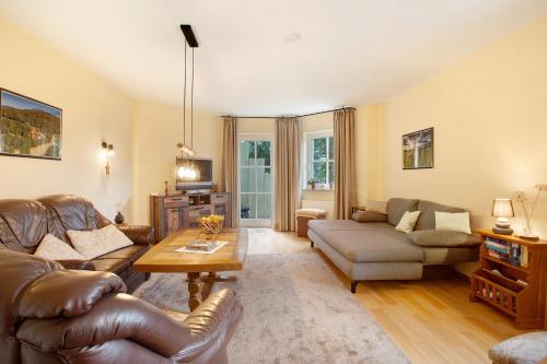 Superior One-Bedroom Apartment