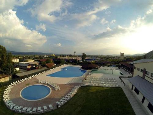 สภาพแวดล้อมโดยรอบ, Hotel Posada in รามนิกู วัลจา