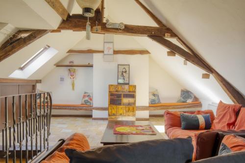 Jacuzzi et Vue sur Loire - Maison d'hôtes L'Odyssée