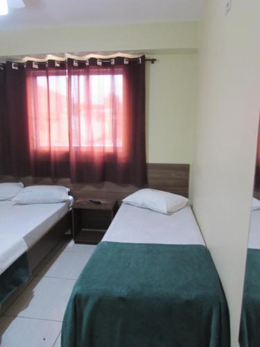 Standard Double Room image 3