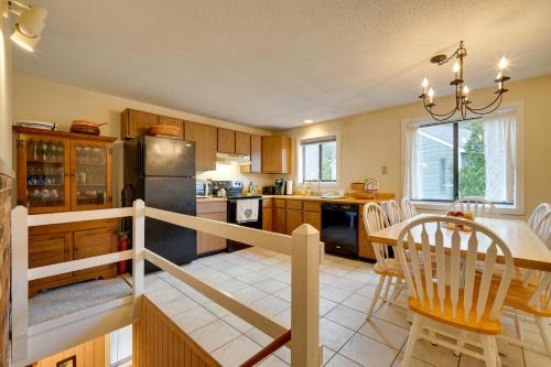 Dover Condo w/ Grill & Balcony: 3 Mi to Mt Snow!, Dover (Foto 2)