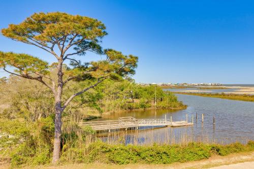 Dauphin Island Condo with Boat Slips Walk to Beach! - image 5