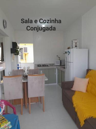 Apto 250mt Praia Coroa Vermelha 2 Quartos com Ar Condicionado in Mutari