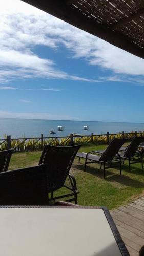 Apto 250mt Praia Coroa Vermelha 2 Quartos com Ar Condicionado in Mutari