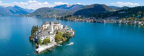 [5 min Lake Orta] Free parking