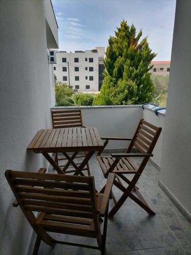 Apartments Dora Bibinje, 30 m from the sea 4
