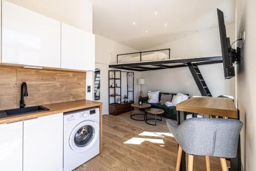 34 BORNIOL - Bel appartement rénové avec mezzanine Cannes, Cannes (fotografie 4)