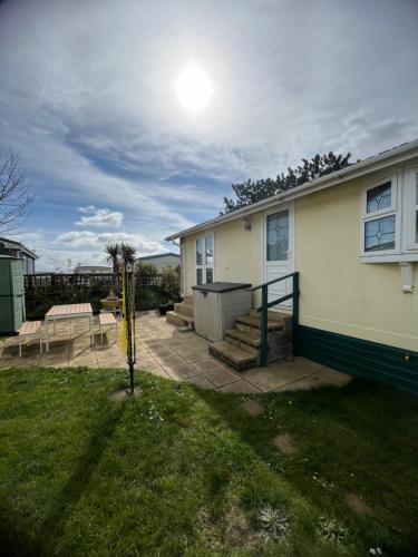 Luxury spacious lodge on Trimingham house caravan park, near Cromer and Mundesley in Trimingham