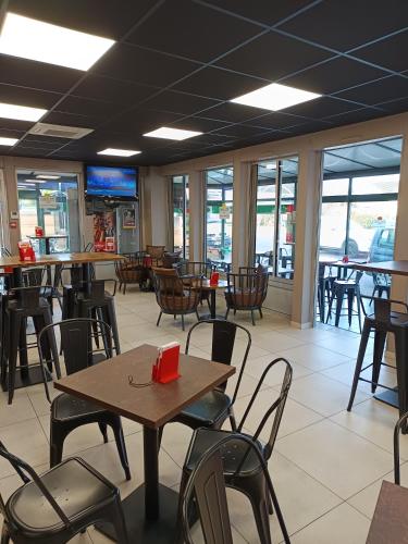 Restaurante, Le Relais Du Velors in Chinon