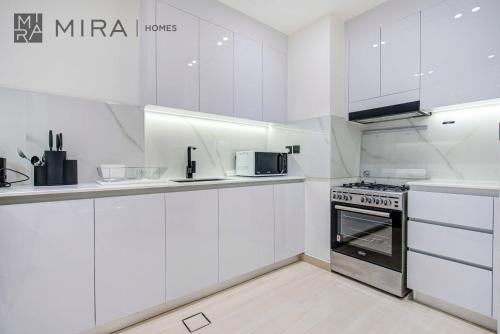 Mira Holiday Homes - Lovely serviced apartment with pool access, Dubai (Foto 6)