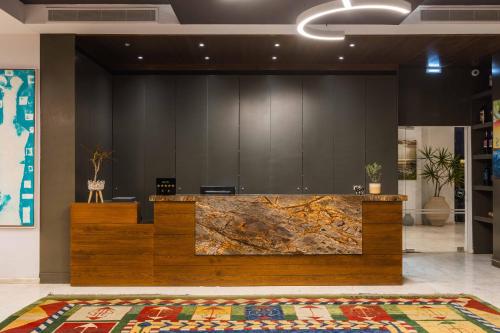 Лоби, La Piscine Art Hotel in Остров Скиатос