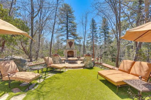 Lake Arrowhead Home Mountain View, Walk to Water!