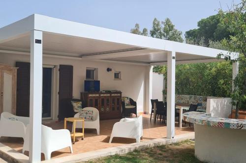 Μπαλκόνι/βεράντα, Jungle House - Pineta Is Morus in Σάντα Μαργκερίτα ντι Πούλα