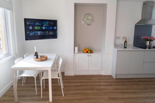 Seadmed, Crossways - a modern two bedroom village apartment close to cheltenham in Eastington