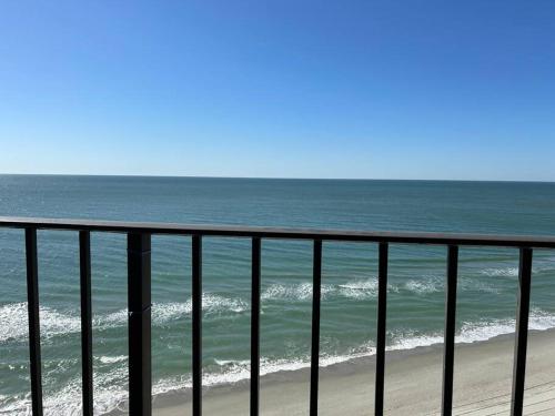 On the Sand Beachfront Condo, Newly Renovated thumb 4